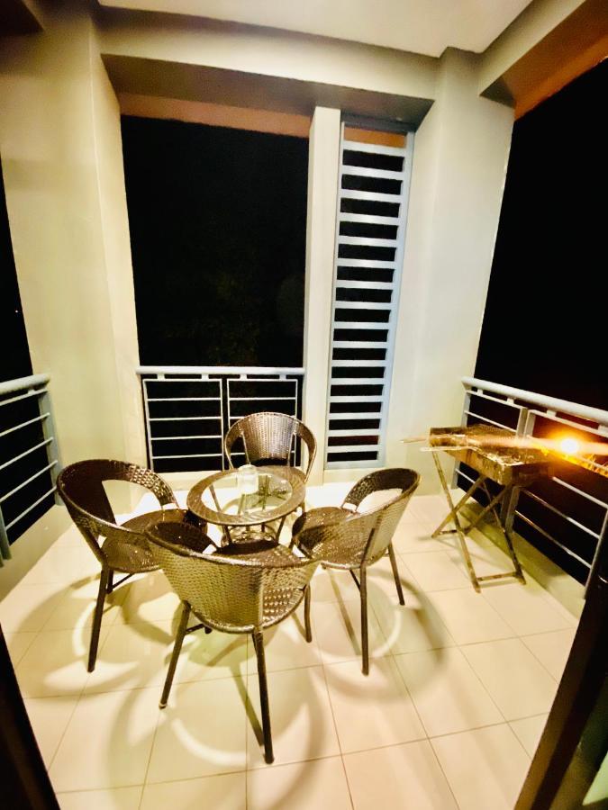 Faizal Madhi Homestay Kuching Eksteriør billede