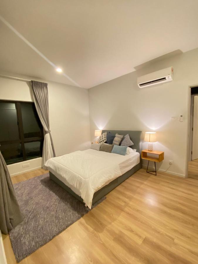 Faizal Madhi Homestay Kuching Eksteriør billede