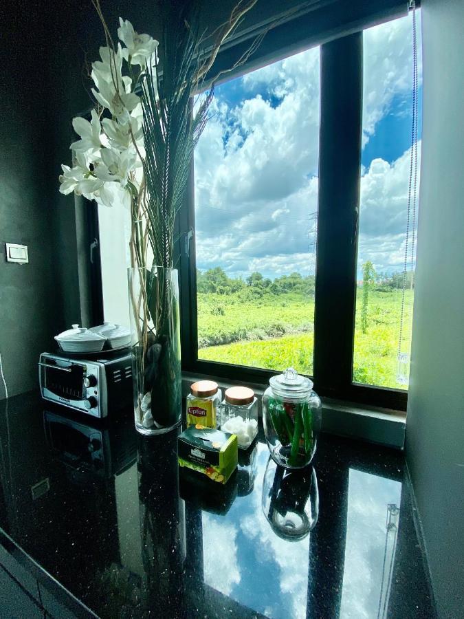 Faizal Madhi Homestay Kuching Eksteriør billede